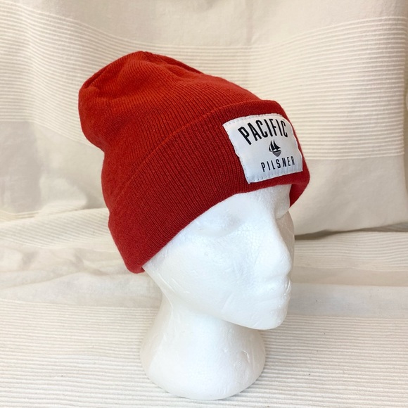 Pacific Pilsner Cuffed Beanie Toque Winter Hat Red Pac Pil Beer Cap - Picture 8 of 13